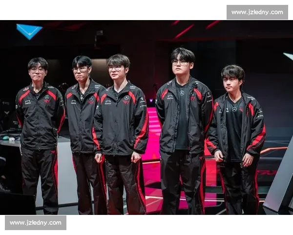 T1 3-0 横扫 HLE 晋级 2025 MSI:LCK 传奇终结宿敌压制,Doran 与 Keria 双核闪耀 T1 3-0 横扫 HLE 晋级 2025 MSI:LCK 传奇终结宿敌压制,Doran 与 Keria 双核闪耀