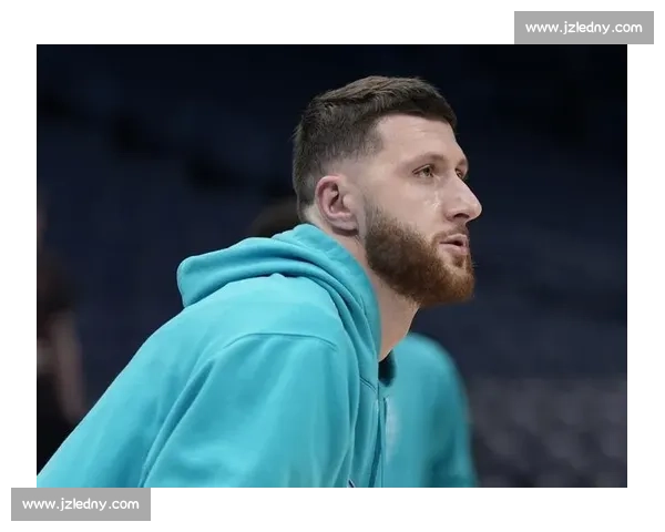 2.26 米巨塔首秀击溃对手，波黑主帅坦言：这太夸张了