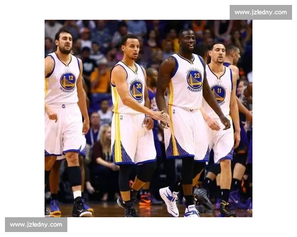 回望2016雷霆勇士常规赛巅峰对决改写联盟格局之战历史瞬间