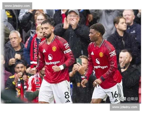 桑德兰主场迎战曼联 红魔能否在客场延续连胜势头