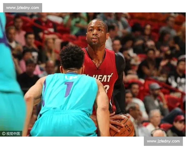 林书豪率黄蜂激战骑士关键之夜展现控卫价值引爆赛场焦点对决巅峰 林书豪率黄蜂激战骑士关键之夜展现控卫价值引爆赛场焦点对决巅峰